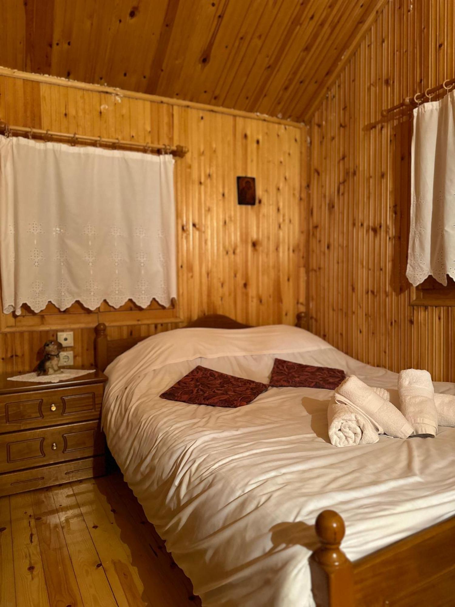 Traditional Wooden Apartment Koutsodimos Exterior foto